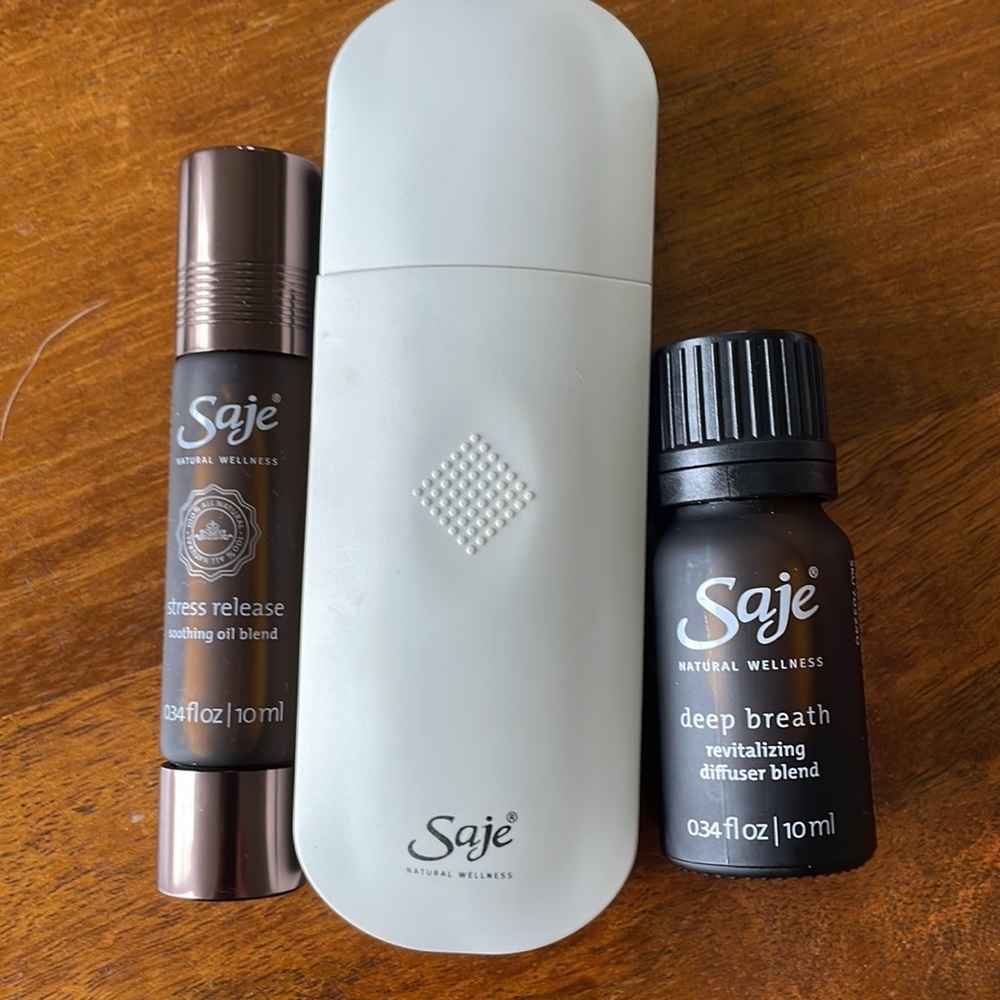 Lululemon x Saje The Reset Kit